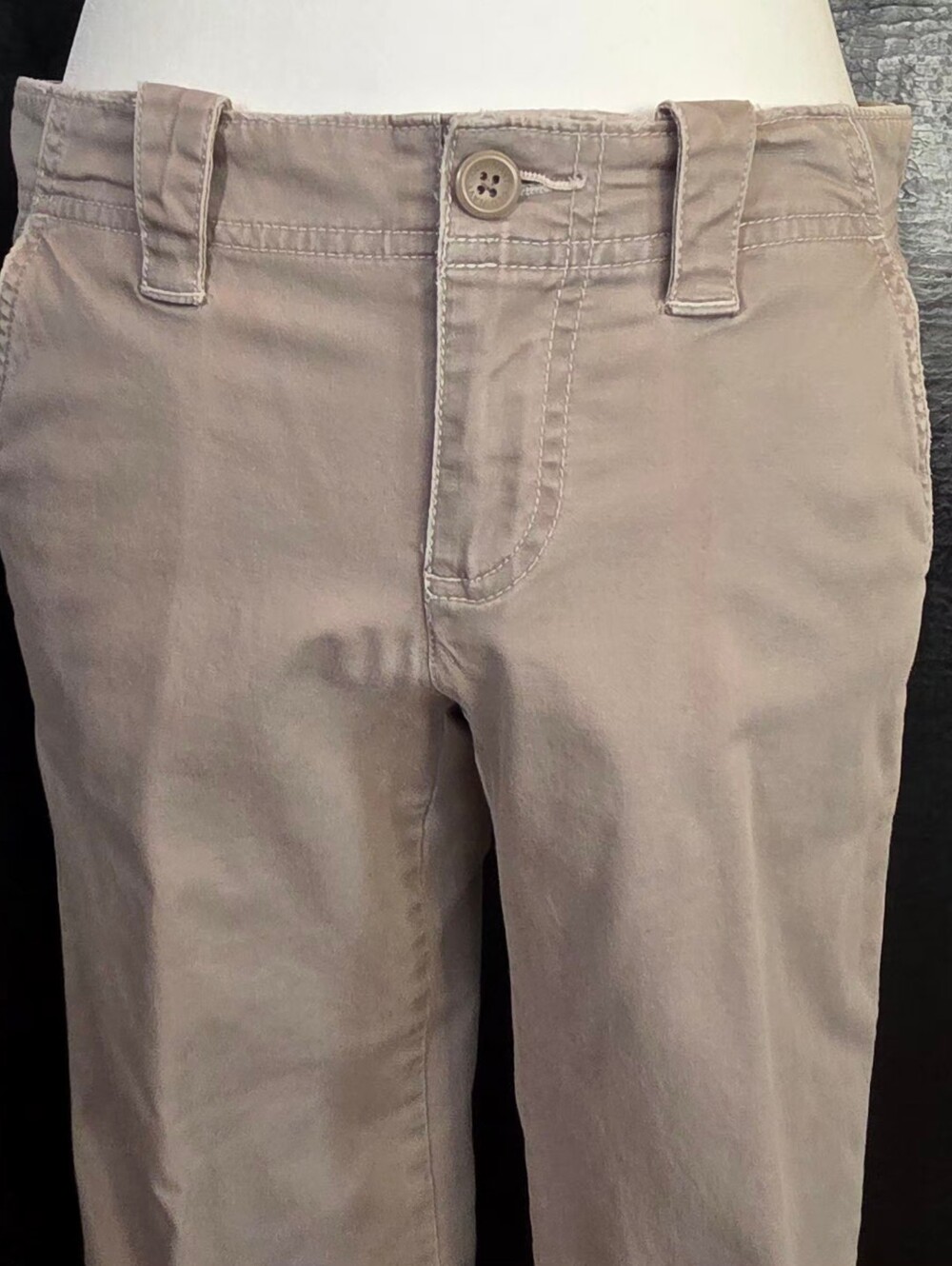 Vintage Old Navy Y2K Low Rise Cuffed Stretch Khaki Pants Size 4 Regular - Picture 3 of 9